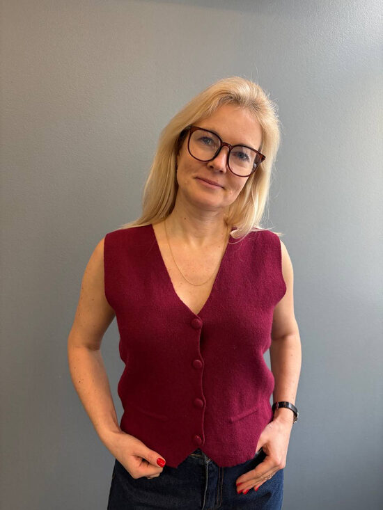 Veste ar vilnu un kašmiru, bordo